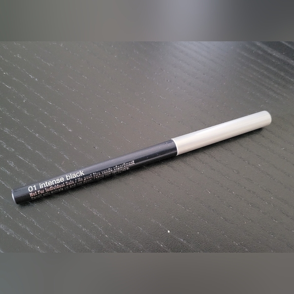 Make Up & Skin Care Goodies - Picture 11 of 16